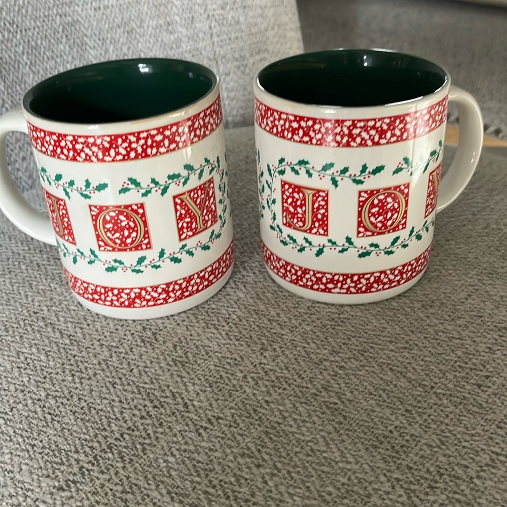 2 JOY vintage holiday Christmas coffee mug 
Red green holly spell out Korea